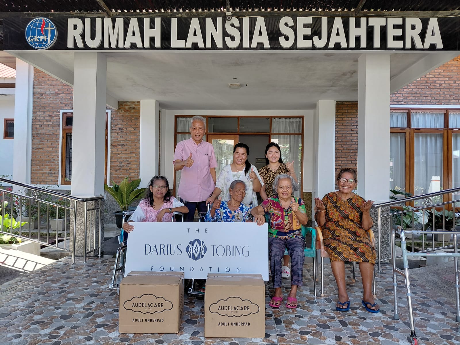 Sharing Care and Kindness at Rumah Lansia Sejahtera